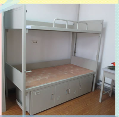 上下床結構是否牢固的稽核測試